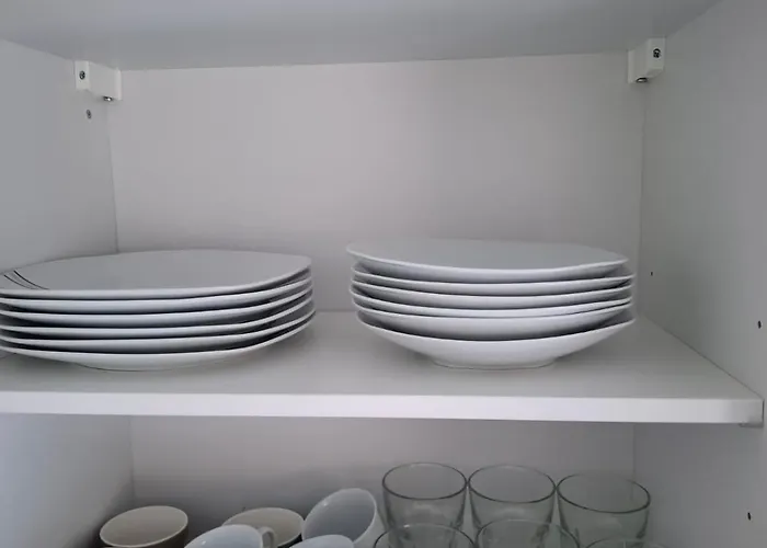 Haus 2 Etagen Garten 1 Badezimmer,1 Gaeste Wc 200 Qm 5 Betten Gehoben Mit Garten * Kreuztal