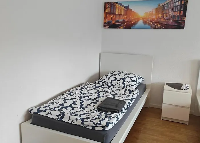 Appartamento Haus 2 Etagen Garten 1 Badezimmer,1 Gaeste Wc 200 Qm 5 Betten Gehoben Mit Garten