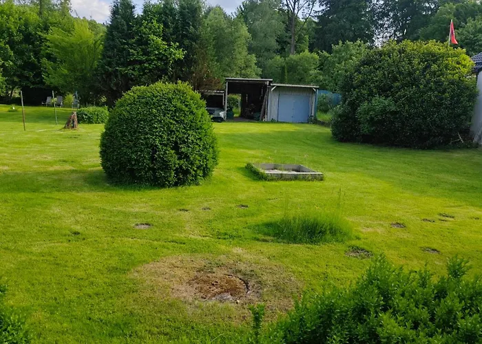 Haus 2 Etagen Garten 1 Badezimmer,1 Gaeste Wc 200 Qm 5 Betten Gehoben Mit Garten